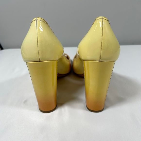 Prada Patent Leather Peep Toe Ombre Pump Heels Womens 39.5 - Picture 8 of 12